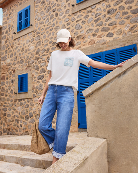 Minimalistický denim outfit na voľný čas
