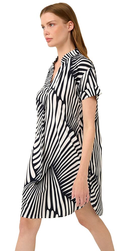 Letní šaty z popelínu Zebra s výstřihem do V Vamp 22425 black